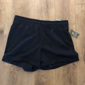 Brand new Old Navy active shorts